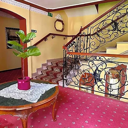Hotel Dwor Szczepanskich 3*