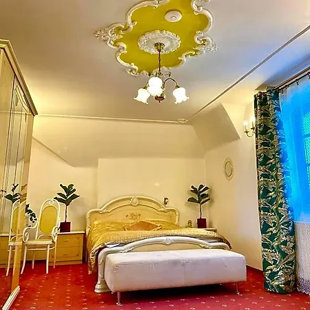 Hotel Dwor Szczepanskich 3*